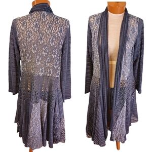 Size Med-Large This & That Open Womens Cardigan Lace Lagenlook Grey Floral